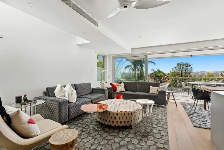 Second view of Homely apartment listing, 2/9 Bundarra Rd, Bellevue Hill NSW 2023