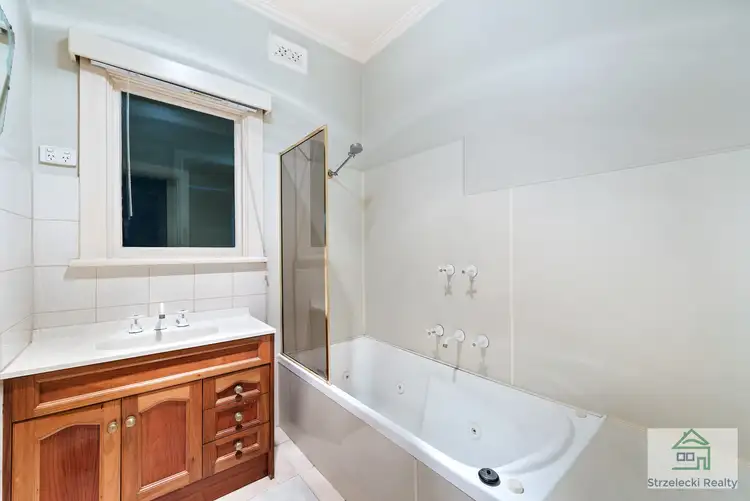 Seventh view of Homely house listing, 40 Summerlea St, Trafalgar VIC 3824