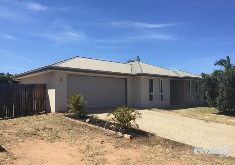 5 Belmont Place, Emerald QLD 4720