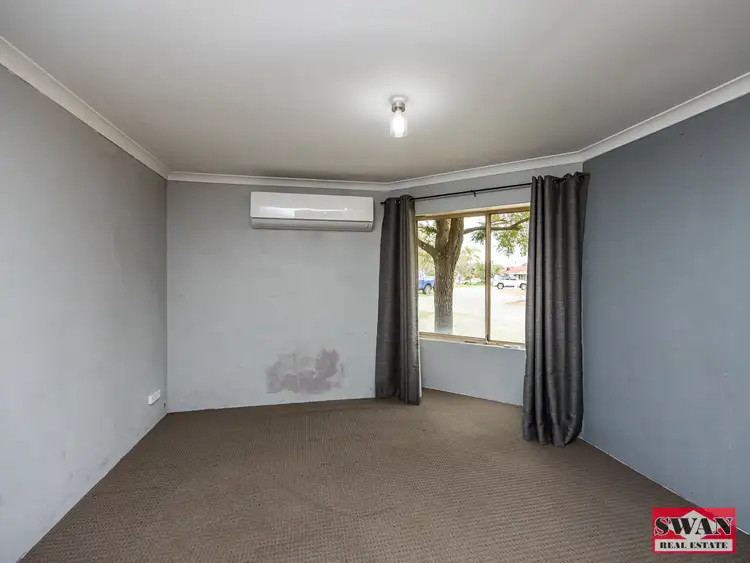 Third view of Homely house listing, 25 Hindoo Elb, Stratton WA 6056