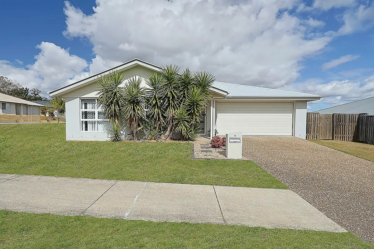 Main view of Homely unit listing, Unit 1/7 Melville Dr, Brassall QLD 4305