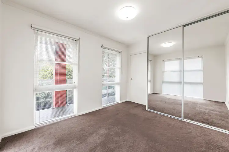 Third view of Homely apartment listing, 31/18 Cochrane St, Brighton VIC 3186