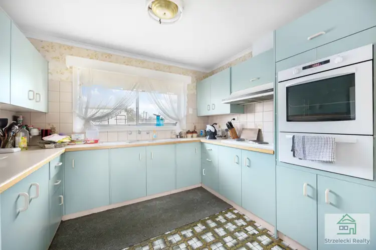 Fifth view of Homely house listing, 1 Tuxford St, Newborough VIC 3825