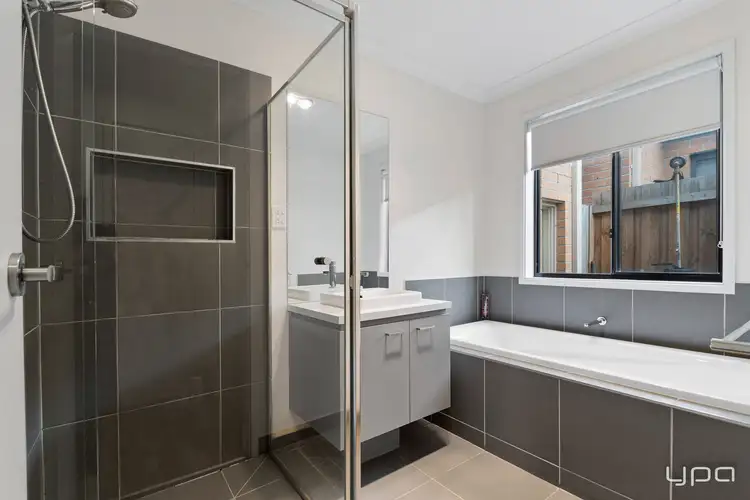 Fifth view of Homely house listing, 100 The Parade, Wollert VIC 3750