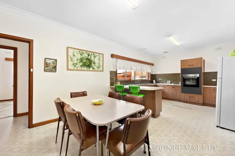 Fifth view of Homely house listing, 8 Neal Street, Keilor East VIC 3033