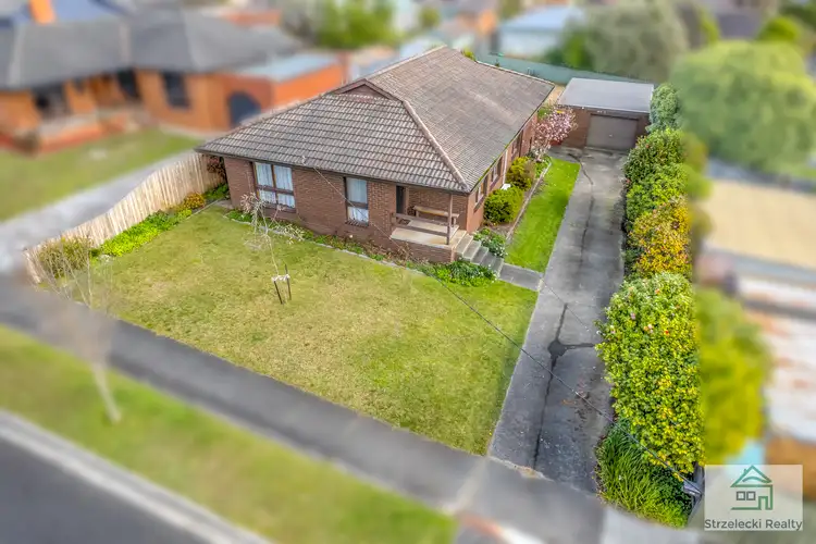 Fifth view of Homely house listing, 29 Heather Gr, Newborough VIC 3825