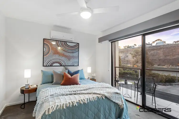 Seventh view of Homely townhouse listing, 122 Valley Lake Bvd, Keilor East VIC 3033