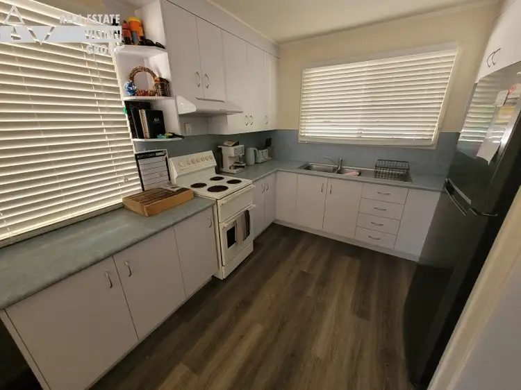 Fifth view of Homely house listing, 10 Ironbark St, Blackwater QLD 4717