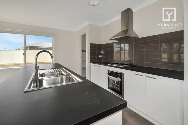 Fourth view of Homely house listing, 3 Hart Cres, Kialla VIC 3631