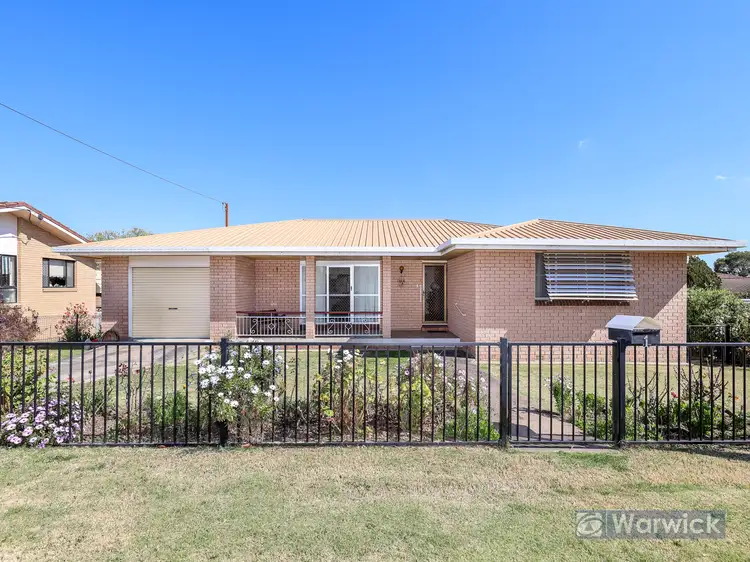 1 Schoch St, Warwick QLD 4370