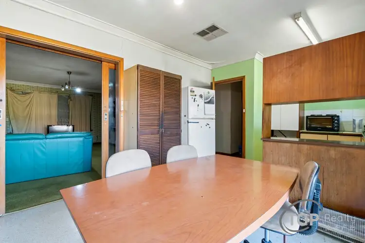 Sixth view of Homely house listing, 4 Gledhill Way, Wilson WA 6107
