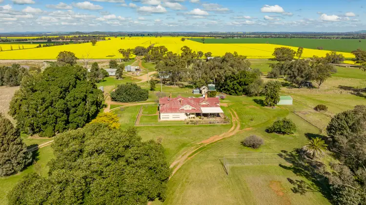 'Reynella'/348 Reynella Rd, Walbundrie NSW 2642