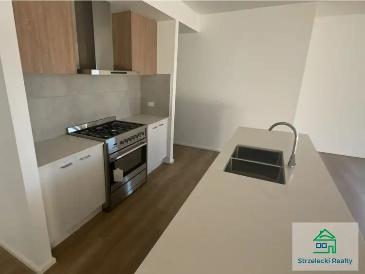 Fifth view of Homely house listing, 13 Collingwood Dr, Trafalgar VIC 3824