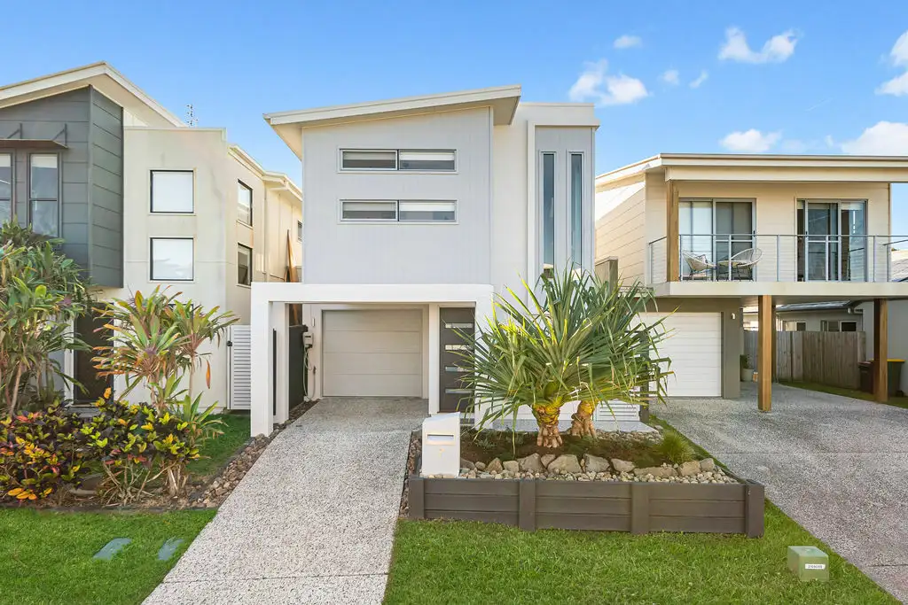 Main view of Homely house listing, 7 Calder Cres, Mountain Creek QLD 4557