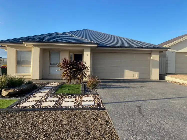 18 Albatross St, Wallaroo SA 5556