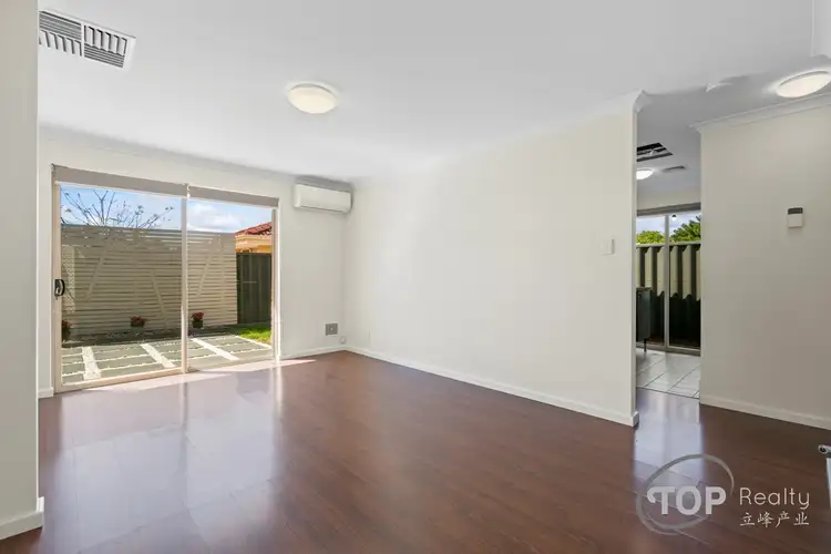 Sixth view of Homely semi-detached listing, 8B Bungaree Road, Wilson WA 6107