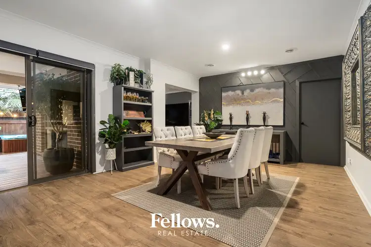 Third view of Homely house listing, 7 Edgeware Close, Pakenham VIC 3810