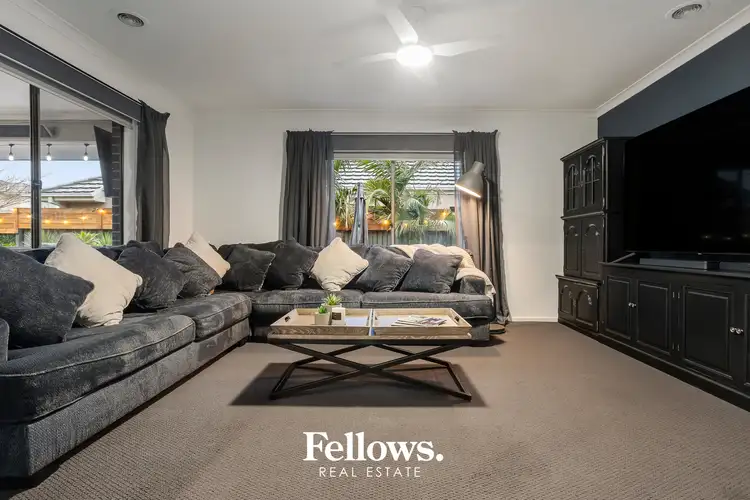 Fourth view of Homely house listing, 7 Edgeware Close, Pakenham VIC 3810