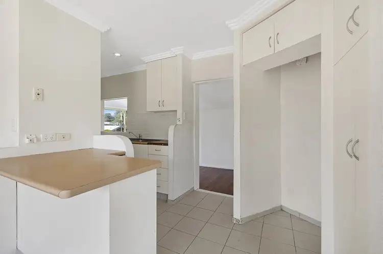 Sixth view of Homely house listing, 4 Orchid St, Woodridge QLD 4114