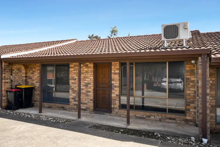 Main view of Homely unit listing, Unit 2/103-105 Cooper St, Stawell VIC 3380