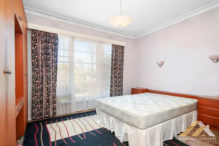Second view of Homely house listing, 220 Macleod St, Bairnsdale VIC 3875