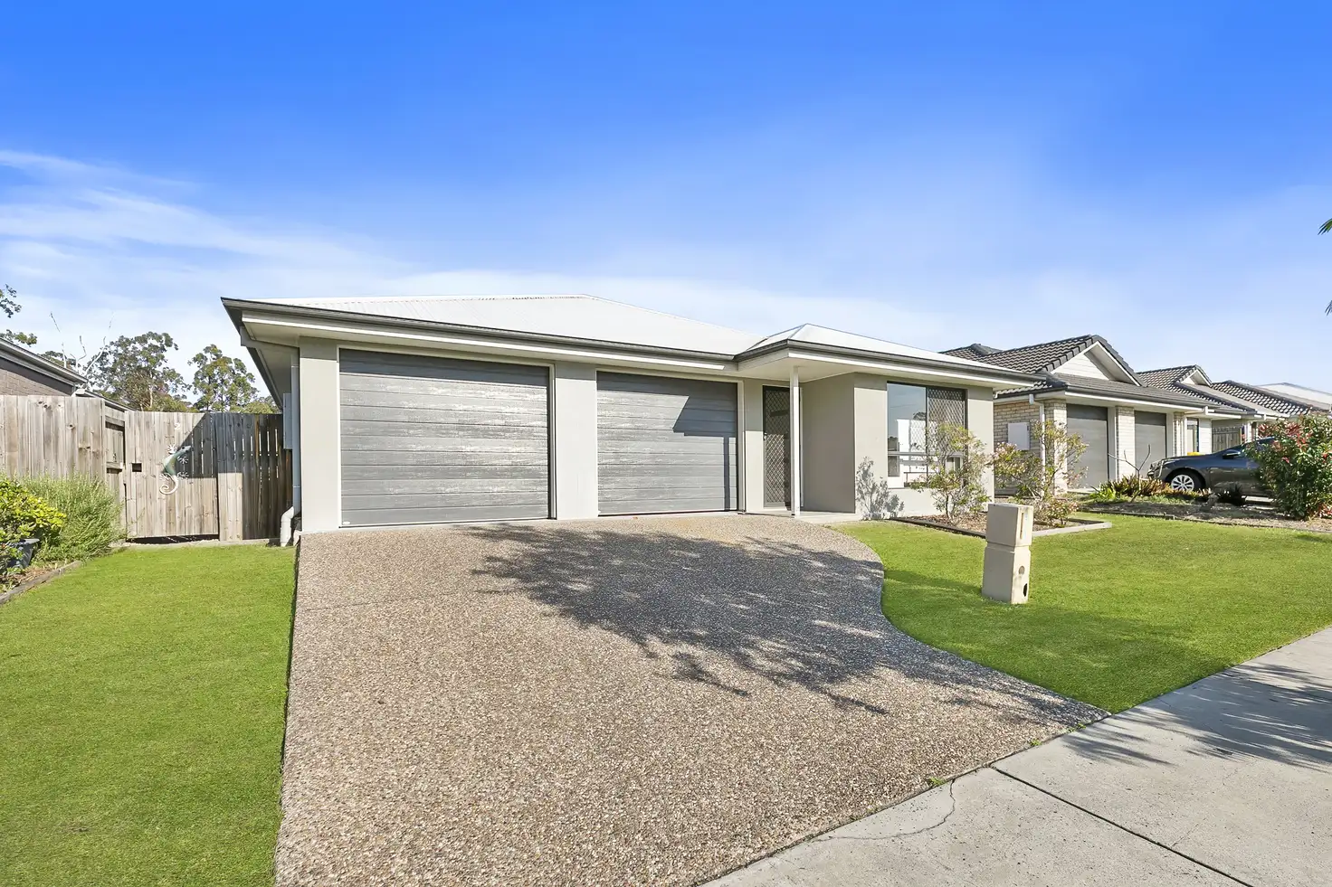 Main view of Homely house listing, 5 Dusk Pl, Crestmead QLD 4132
