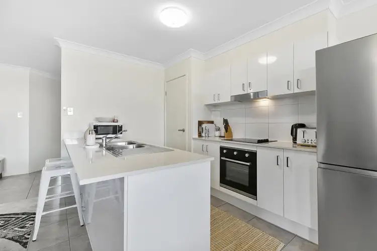 Third view of Homely house listing, 5 Dusk Pl, Crestmead QLD 4132