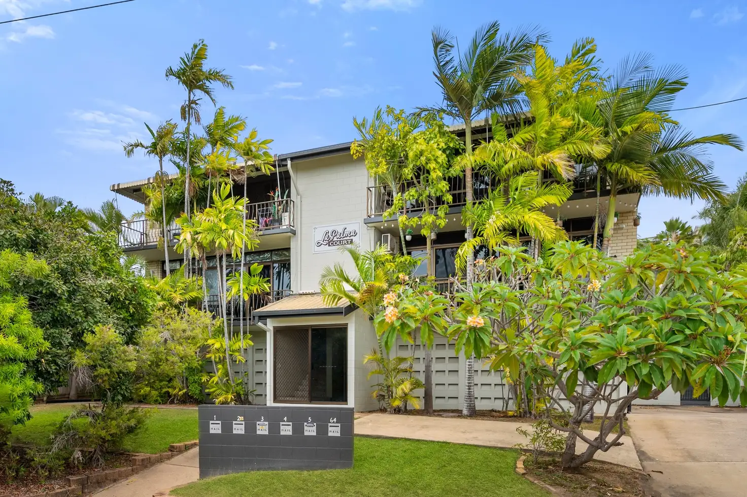 Main view of Homely unit listing, Unit 2/64 Warburton St, Castle Hill QLD 4810