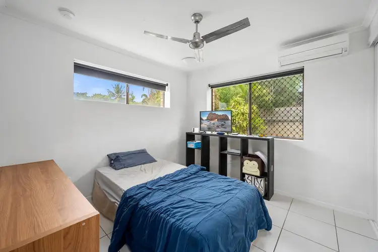 Sixth view of Homely unit listing, Unit 2/64 Warburton St, Castle Hill QLD 4810