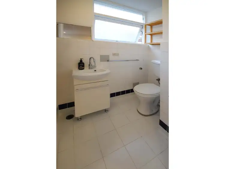 Fourth view of Homely studio listing, 67/5 Esplanade, Elizabeth Bay NSW 2011