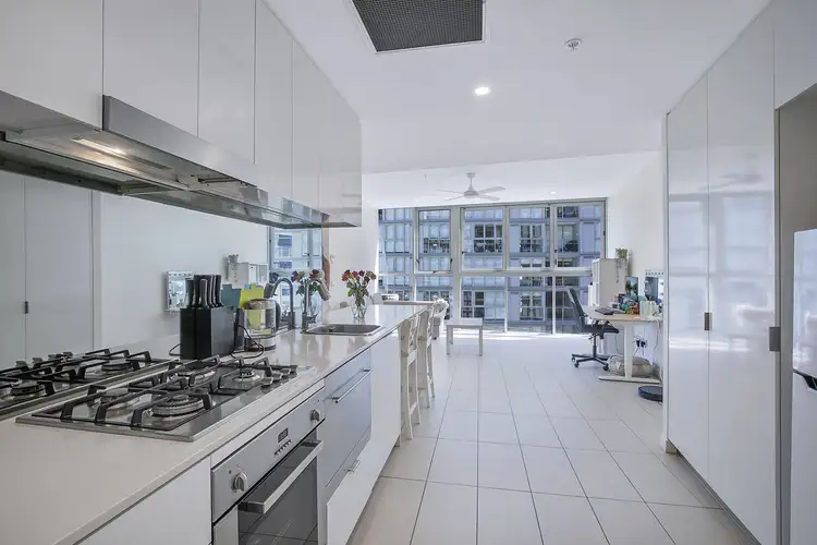 Fifth view of Homely unit listing, Unit 10810/88 Doggett St, Newstead QLD 4006