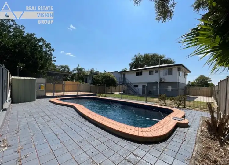 17 Quandong Street, Blackwater QLD 4717
