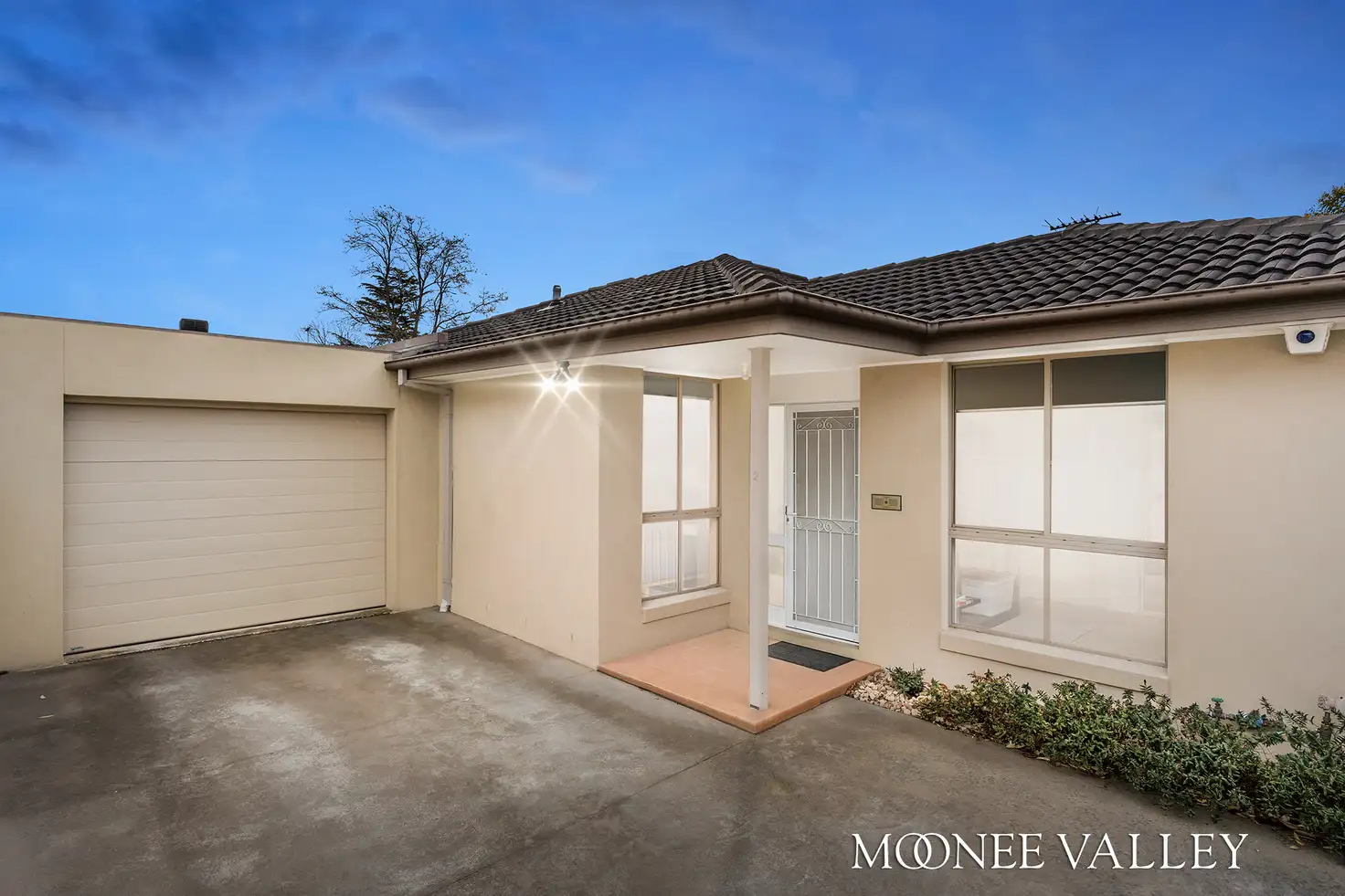 Main view of Homely unit listing, 2/20 River Drive, Avondale Heights VIC 3034