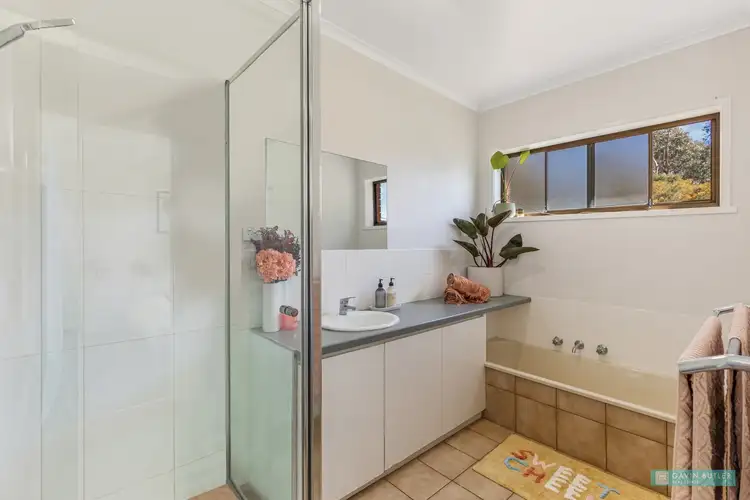 Sixth view of Homely house listing, Unit 1/8 Ningana Dr, Kennington VIC 3550