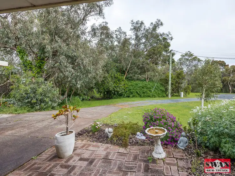 Second view of Homely house listing, 9B Watton Ct, Swan View WA 6056