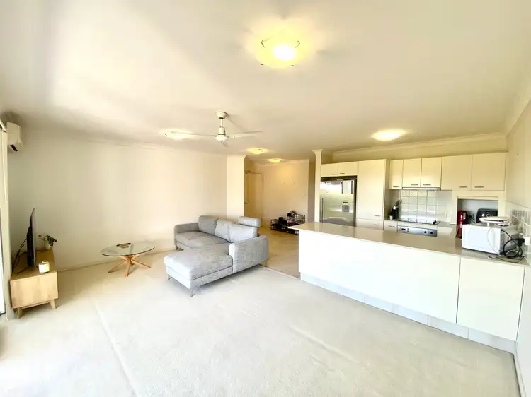 Fifth view of Homely unit listing, Unit 10/4-6 Oleander Ave, Biggera Waters QLD 4216