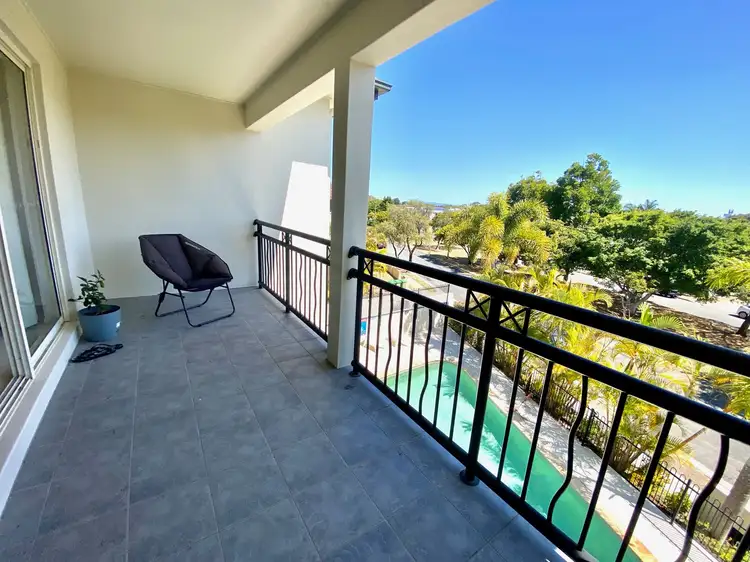 Seventh view of Homely unit listing, Unit 10/4-6 Oleander Ave, Biggera Waters QLD 4216