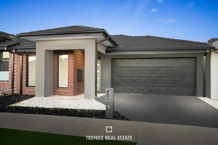 Second view of Homely house listing, 6 Hanhi Lane, Tarneit VIC 3029
