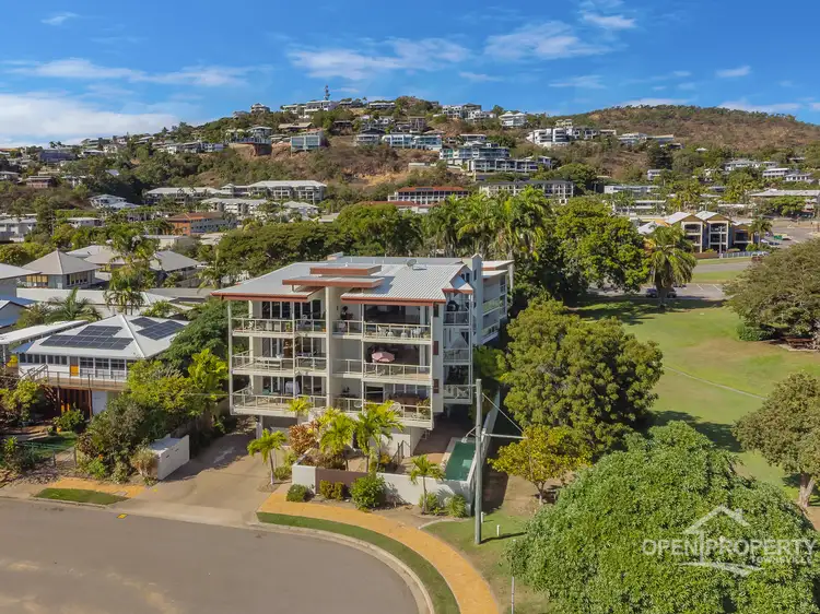Unit 1/108 The Esplanade, Belgian Gardens QLD 4810