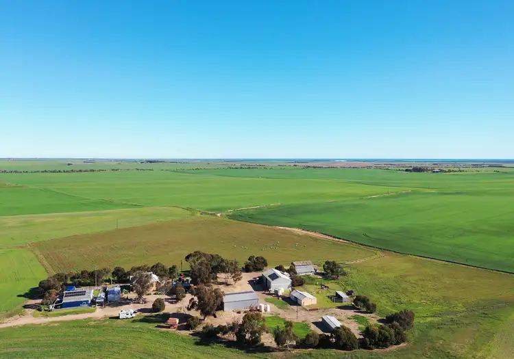 228 Rocky Bend Rd, Moonta SA 5558