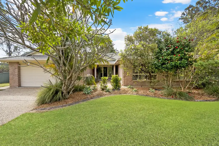 45 Lakeside Way, Lake Cathie NSW 2445