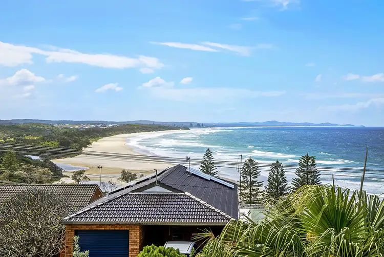 19 Graham St, Bonny Hills NSW 2445