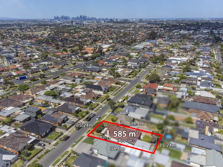 Second view of Homely house listing, 33 Lake St, Avondale Heights VIC 3034
