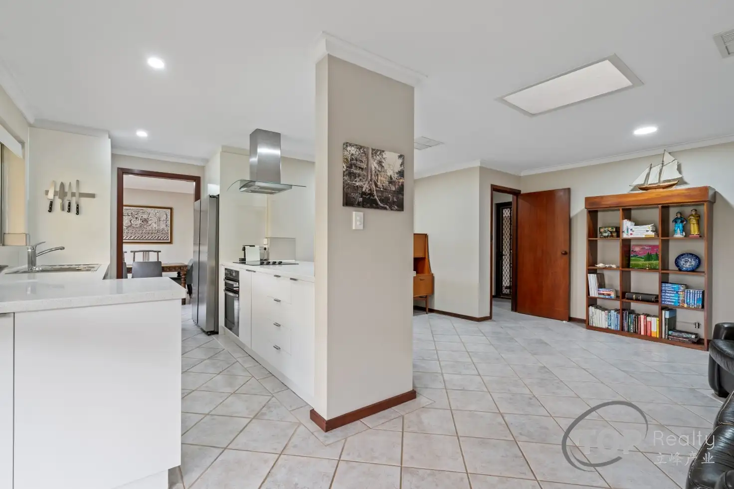 Main view of Homely semi-detached listing, 5 Pearson Crescent, Bull Creek WA 6149