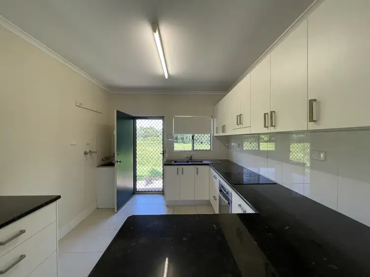 Fifth view of Homely unit listing, Unit 9/16 Wongaling Beach Rd, Wongaling Beach QLD 4852