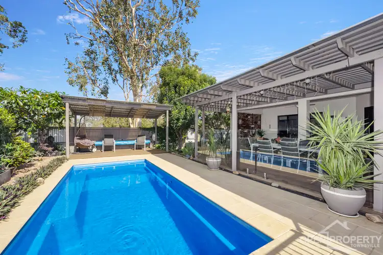 13 Bilbao Pl, Bushland Beach QLD 4818