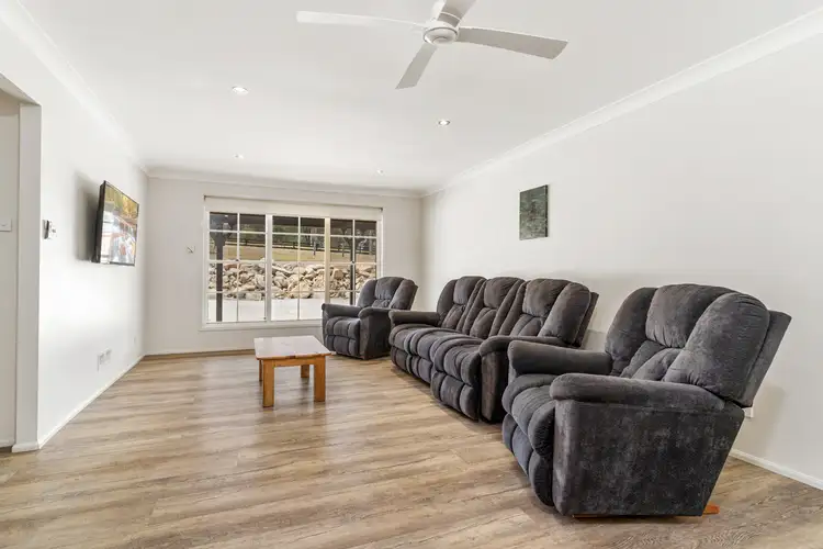 Fifth view of Homely house listing, 4 Mcguigans Way, Branxton NSW 2335