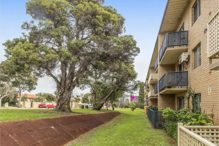 16/216 Cambridge Street, Wembley WA 6014
