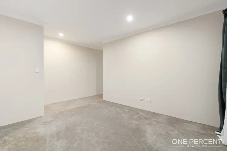 Sixth view of Homely house listing, 18 Zircon St, Treeby WA 6164