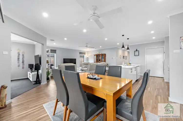 Fifth view of Homely house listing, 18 St Helena Way, Moe VIC 3825
